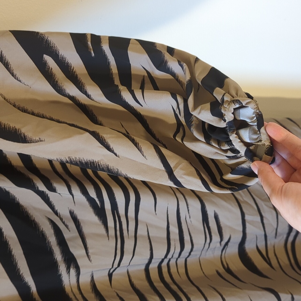 Beaufille Sz 4 Black Taupe Tiger Stripe Printed Fluid Bardot Shift Midi Dress - Picture 4 of 7